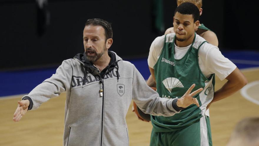 Plaza, junto a McCallum, en un entrenamiento