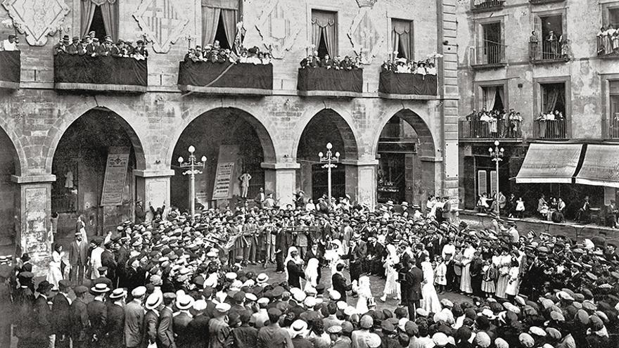 MULTIMÈDIA | Manresa, la tradició i la festa en 175 imatges