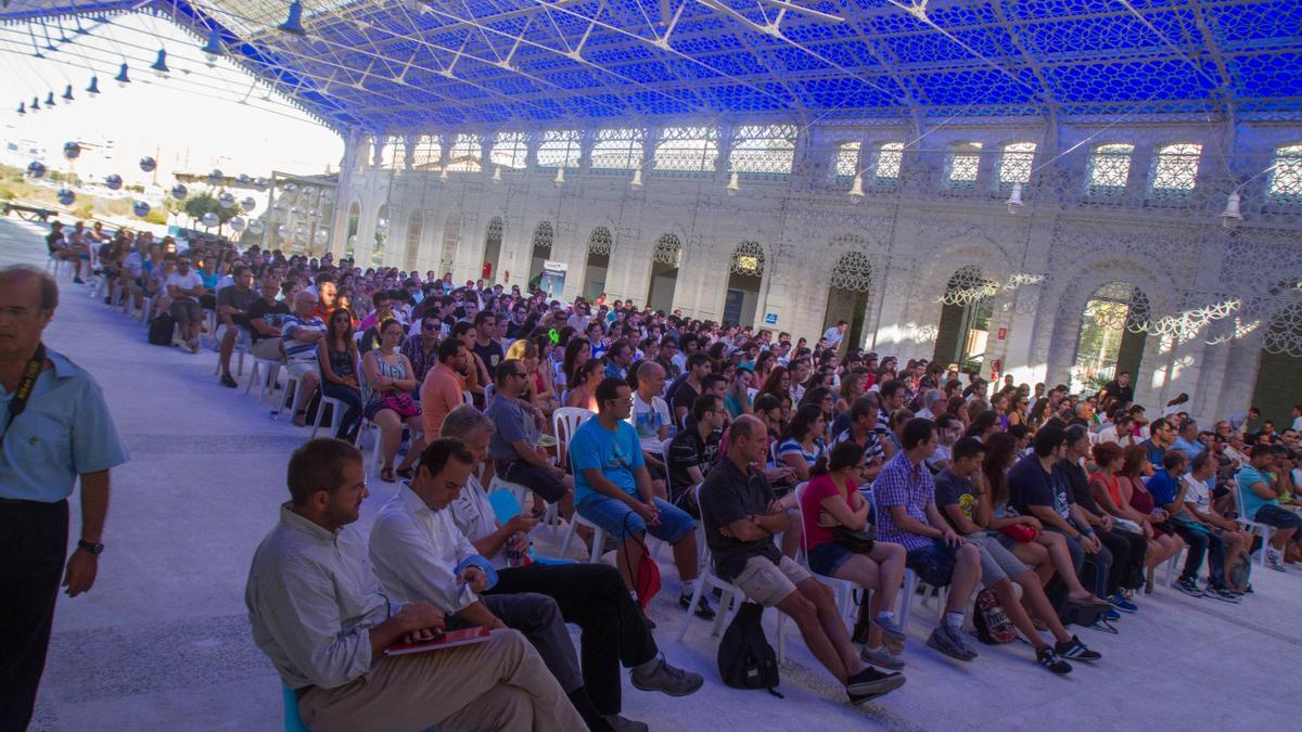 Un acto multitudinario celebrado en Casa Mediterráneo, durante su década de actividad