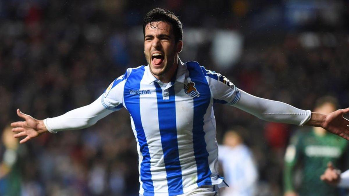 Mikel Merino, gran ausente en la medular donostiarra