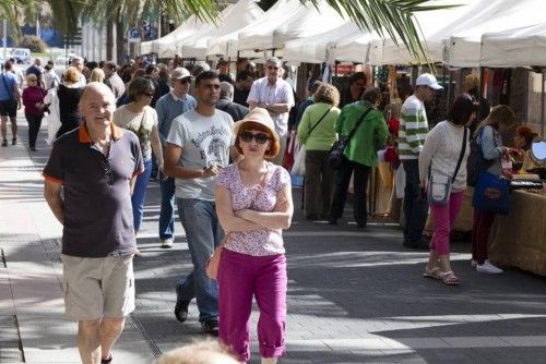 MERCADILLO DE ARTESAN??A LUIS MOROTE