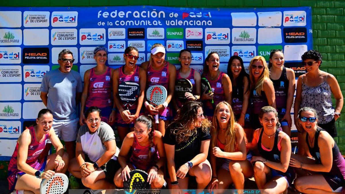 Ribarroja C.P., posando en el photocall del Campeonato Autonómico por Clubes.