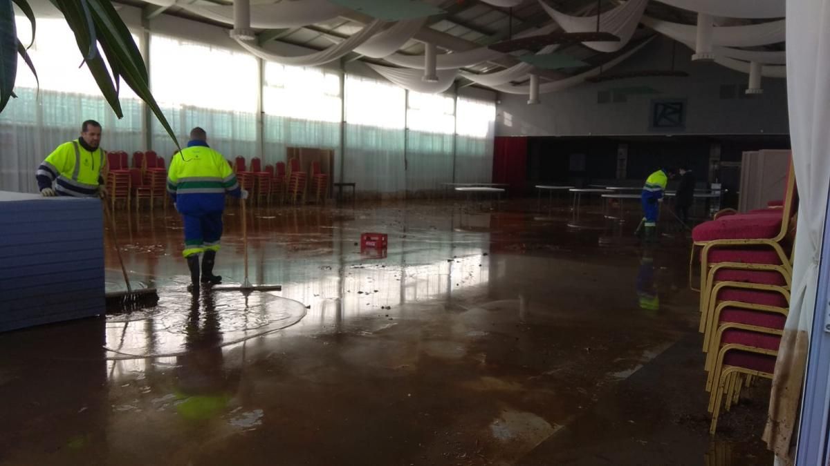 Una rotura de una tubería causa destrozos en el hotel Río de Badajoz