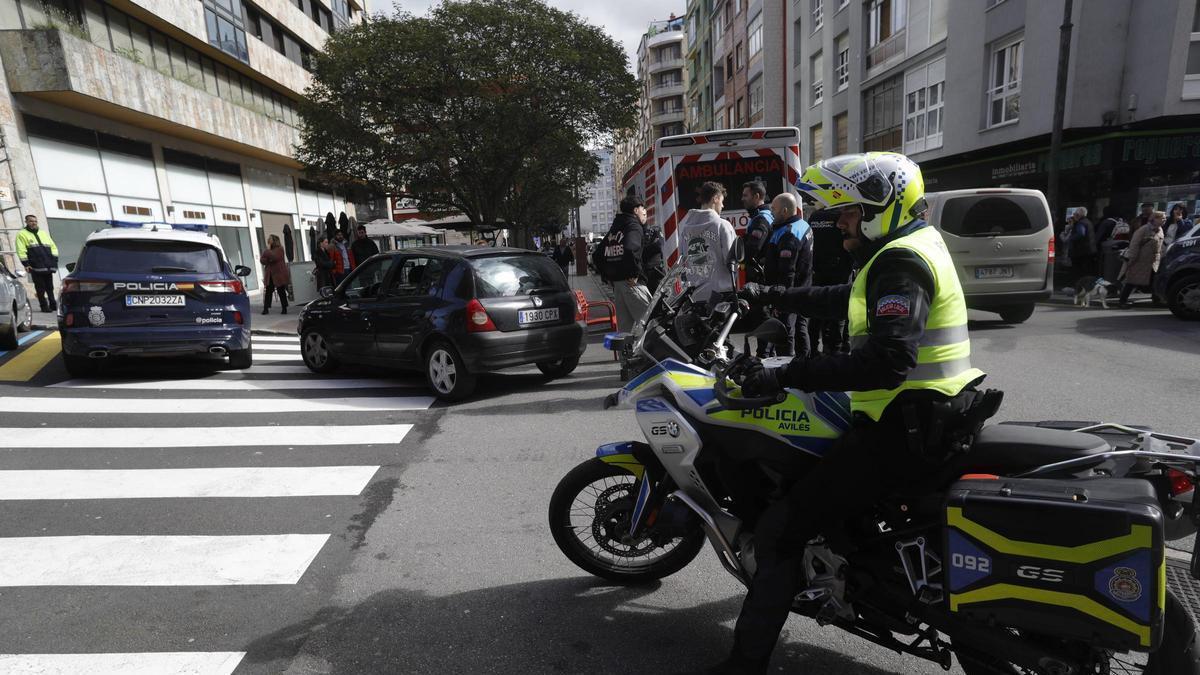 Atropello de un vecino de Castrillón a dos avilesinos en José Cueto