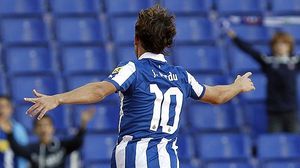 El centrecampista blanc-i-blau parla sobre les negociacions amb el club.
