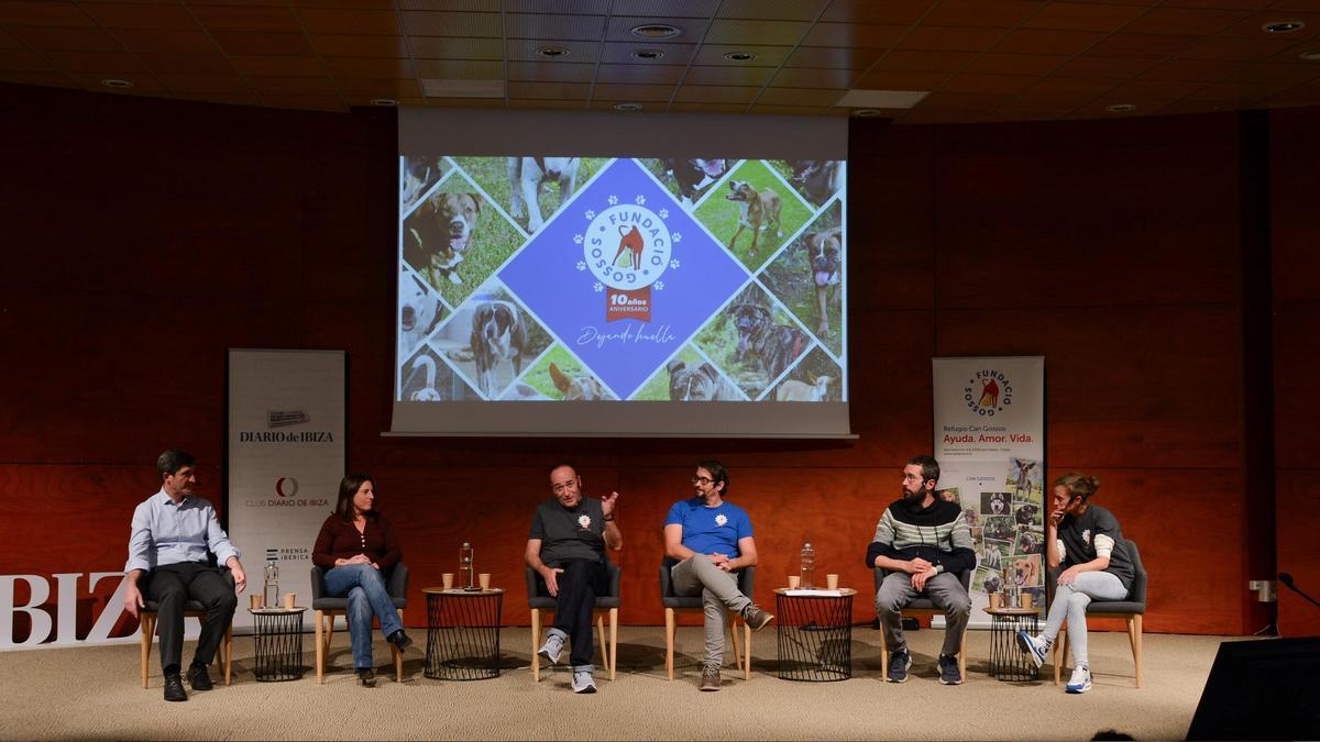 La mesa redonda celebrada en el Club Diario de Ibiza
