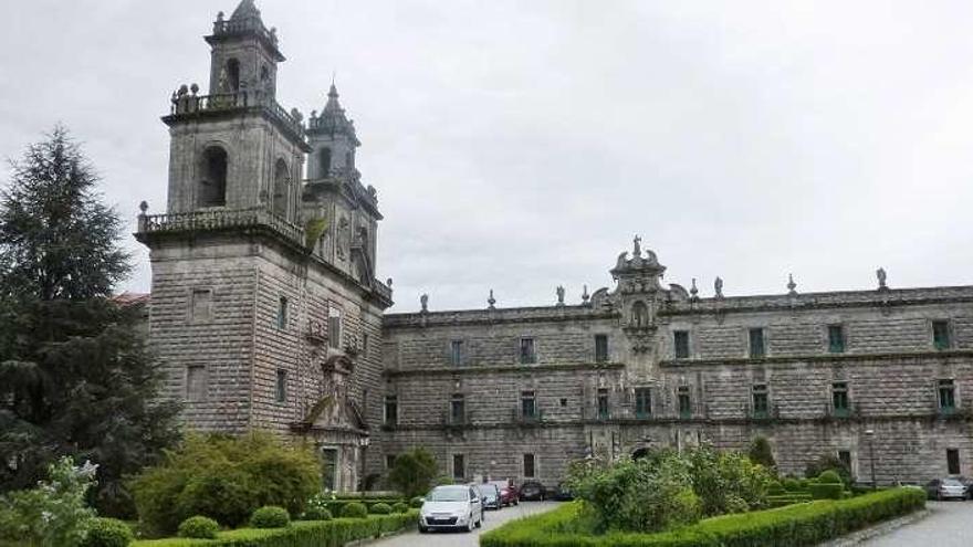 Una vista del monasterio de Santa María la Real de Oseira. // I. Osorio