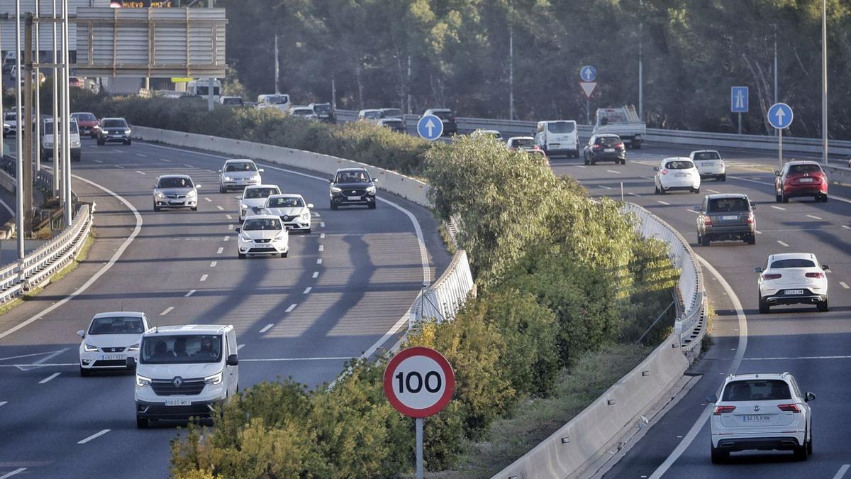 El aumento de la velocidad a 100 kilómetros por hora en la Vía de Cintura de Palma ha entrado hoy en vigor