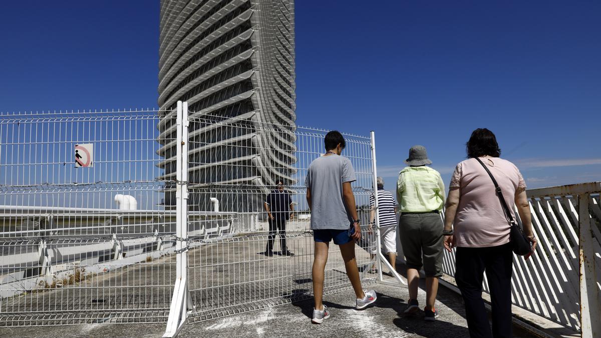 Los de este sábado han sido los primeros visitantes que entran a la Torre del Agua tras dos años de pandemia.