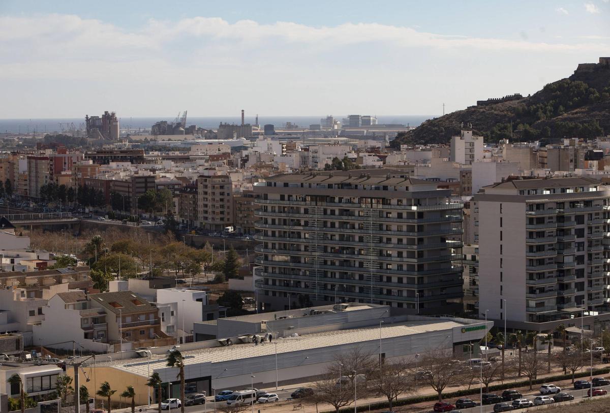 Vista de edificios y viviendas en Sagunt.