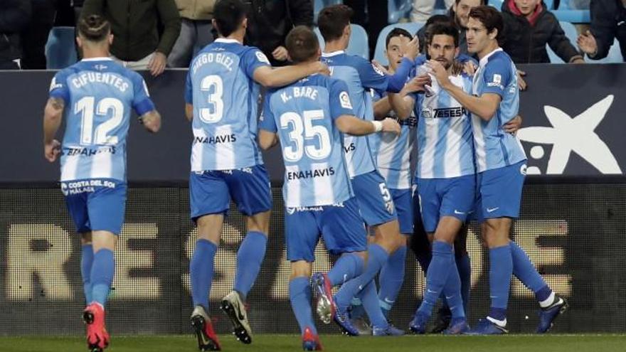 El Málaga CF durante un partido de LaLiga la pasada temporada.