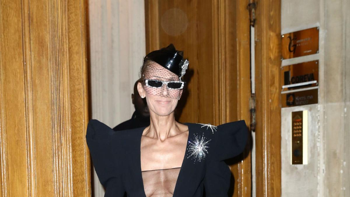 Céline Dion con look de Alexandre Vauthier en París