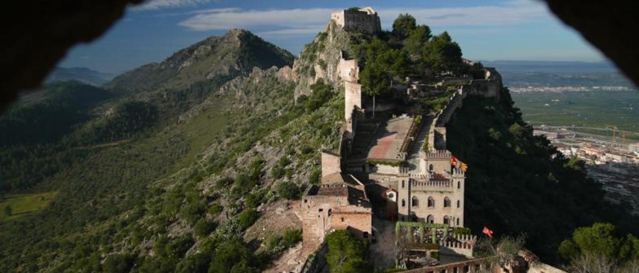 El Castell de Xàtiva es el reclamo patrimonial más conocido de una ciudad que atesora muchos más.  | EVARISTO CANTÓ