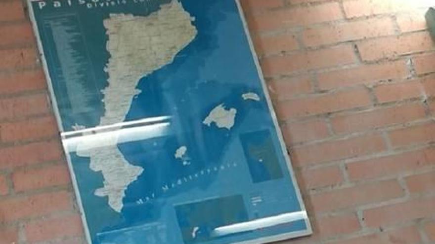 Un mapa del IES de Benicàssim incluye a la Comunitat en los Països Catalans