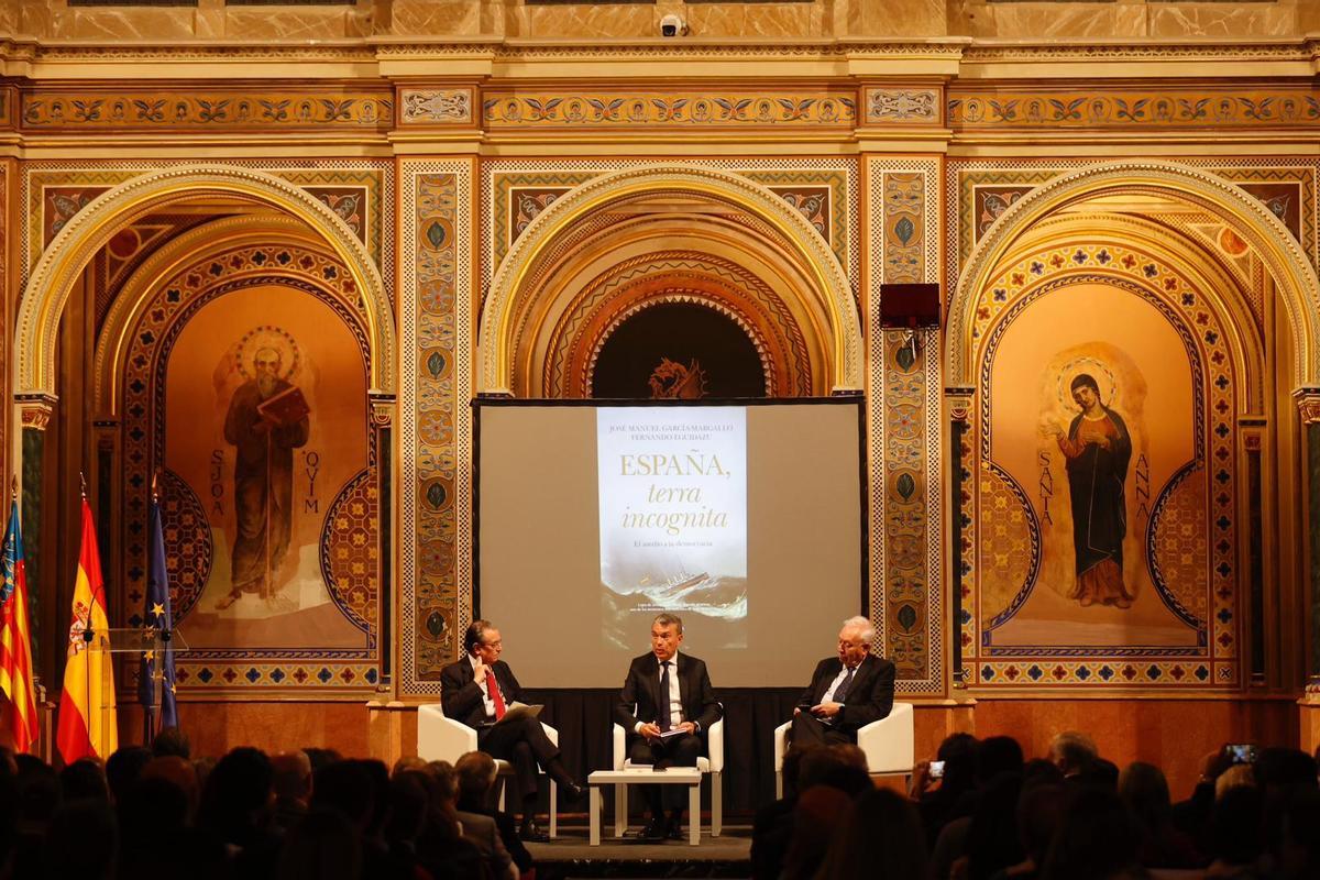 Presentación del nuevo libro de José Manuel García-Margallo