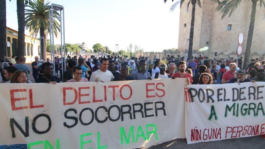 Participantes en la concentración que ha tenido lugar este martes.