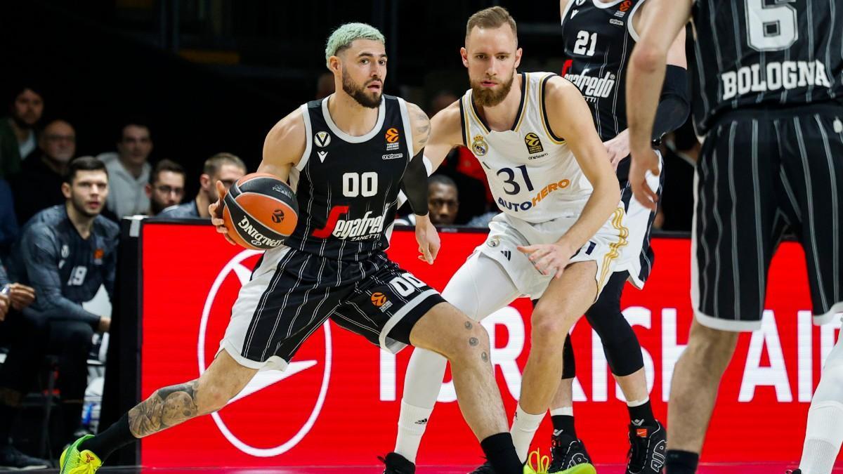 Isaia Cordinier ante el Real Madrid en la Euroliga 2023/24