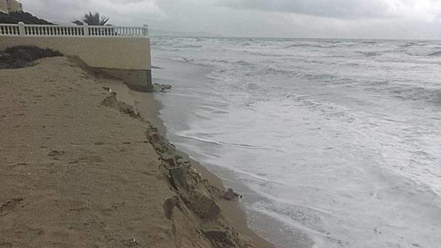 El Gobierno aprueba un nuevo aporte de arena a la playa de la Goleta de Tavernes