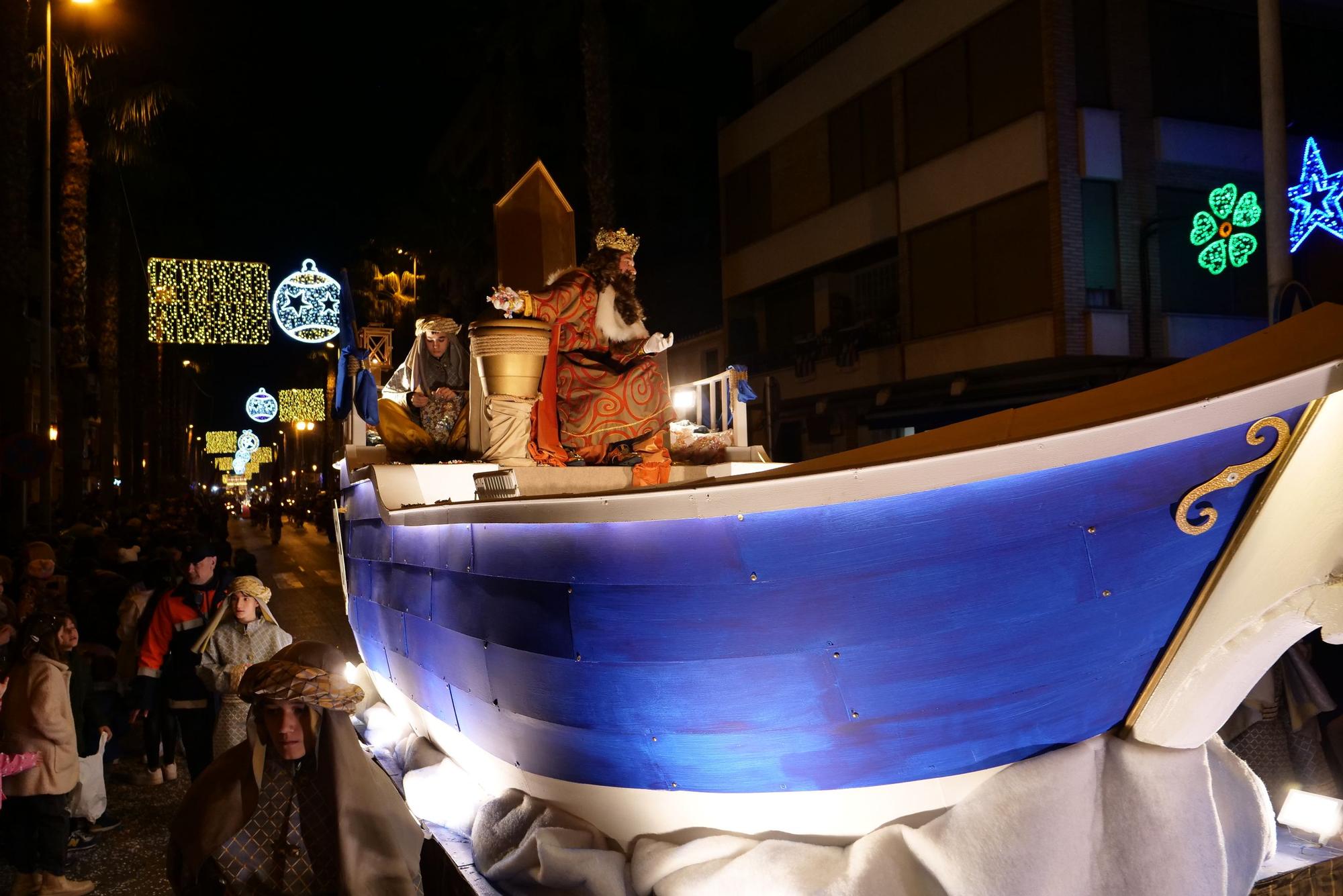 Las imágenes de la cabalgata de Reyes de Vila-real del 2023