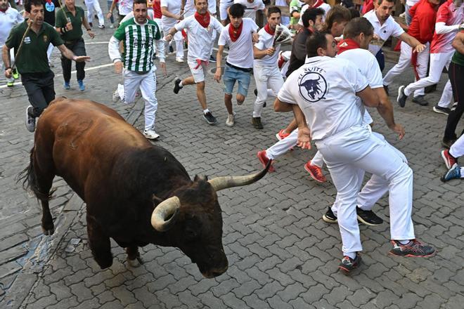 El sexto encierro de Sanfermines 2022, en imágenes..