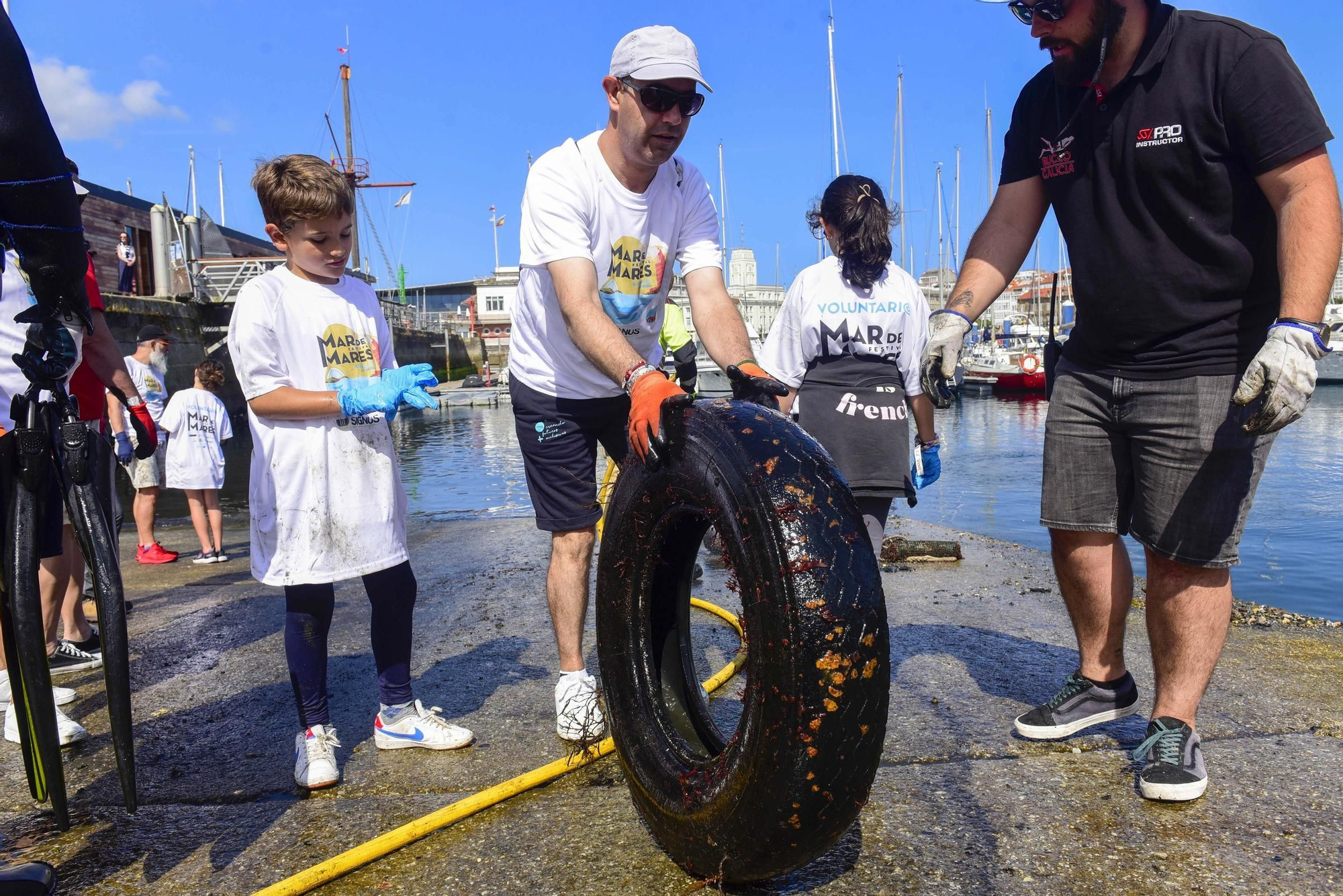 VI Gran limpieza de fondos marinos en A Coruña