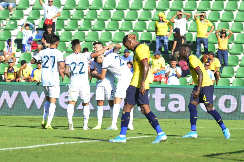 Argentina vence a Ecuador en el Martínez Valero