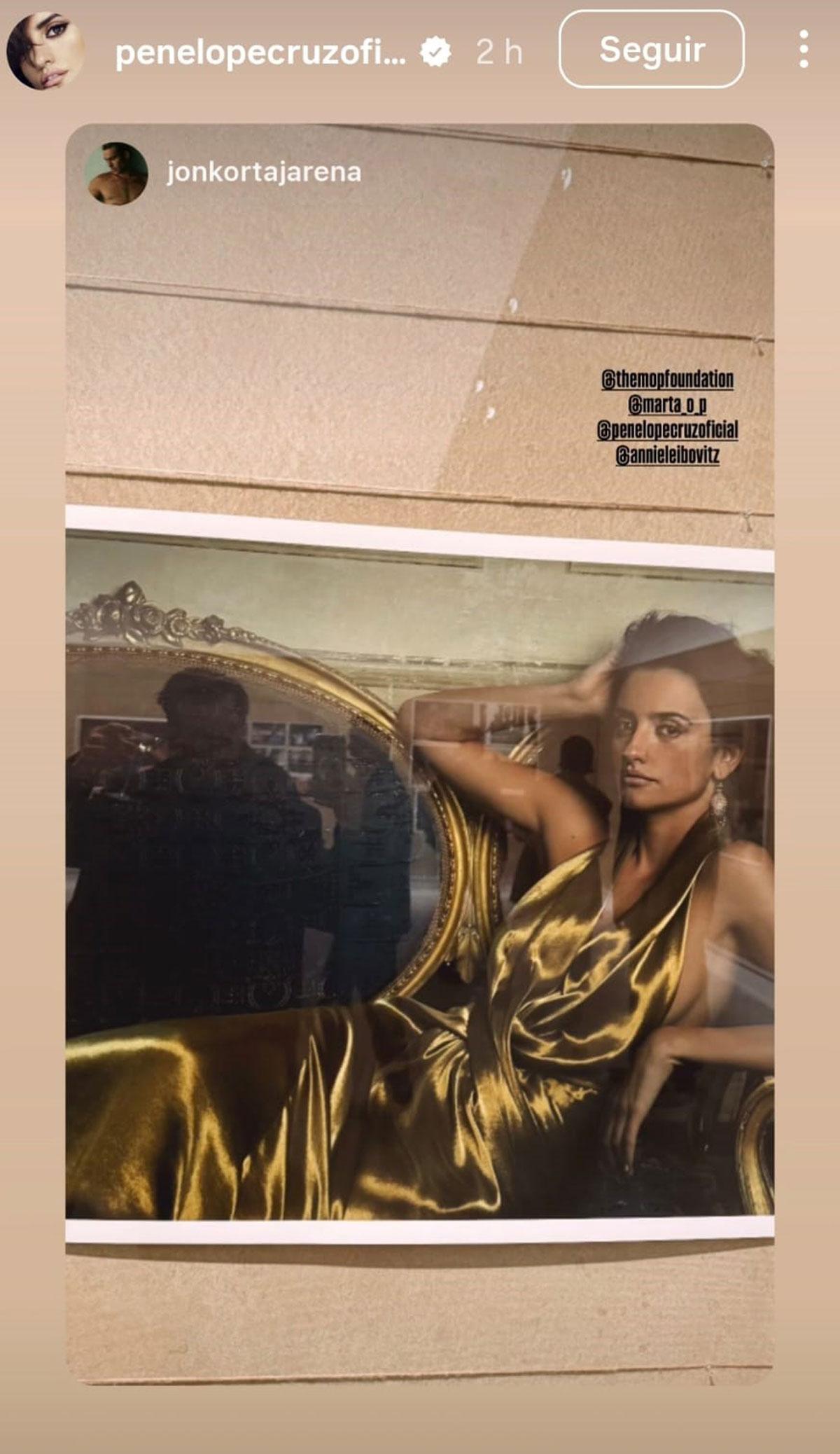 Penélope Cruz, retratada por Annie Leibovitz en la exposición Wonderland de la Fundación MOP.