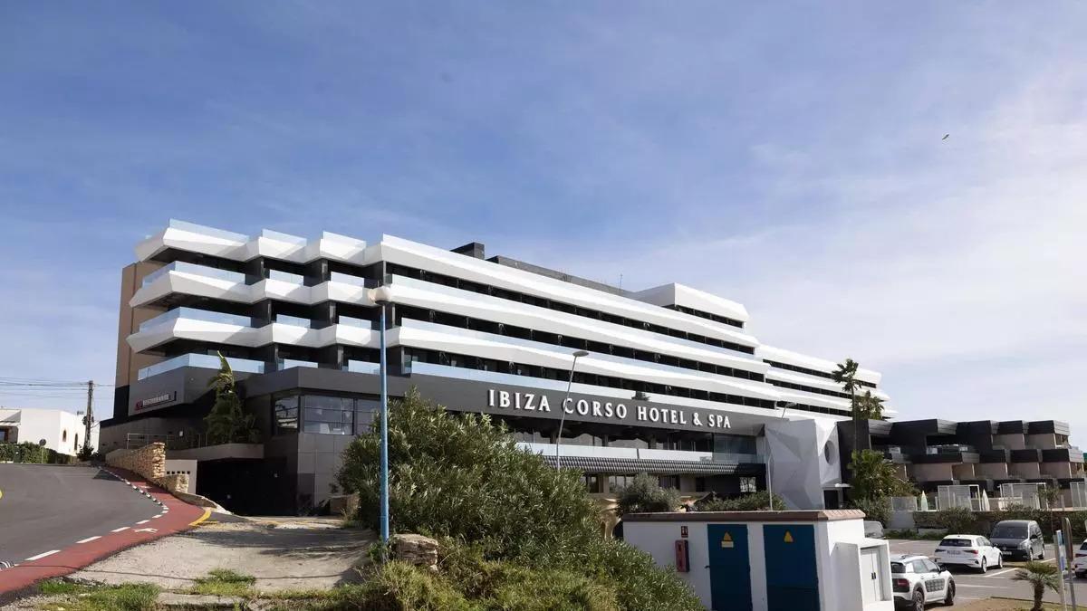 Hotel El Corso, donde se proyecta la mudanza del Lío Ibiza.