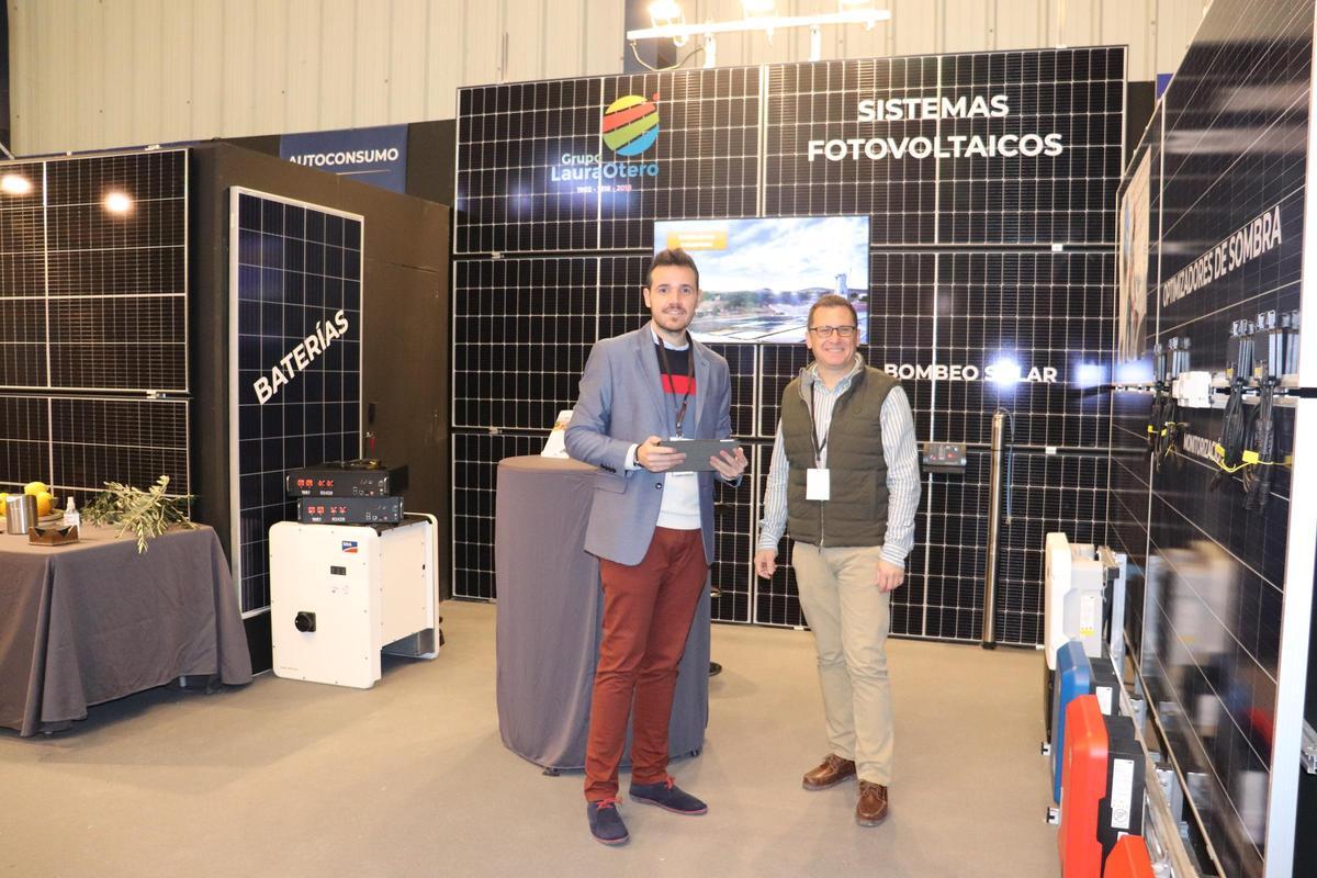 Expertos.Juan Antonio Fuentes y Valentín Pérez, técnicos de Laura Otero.