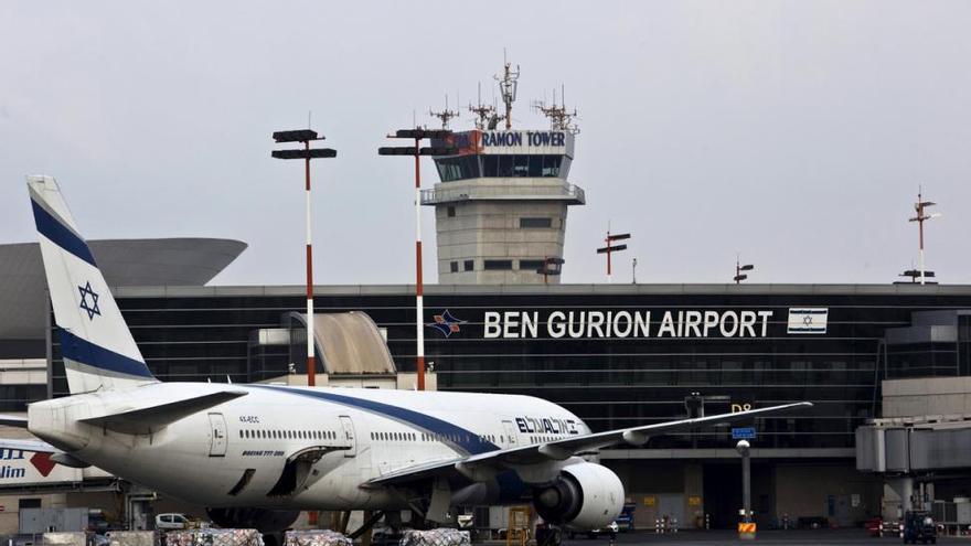 Cazas suizos escoltan a un avión de una aerolínea israelí tras una amenaza de bomba