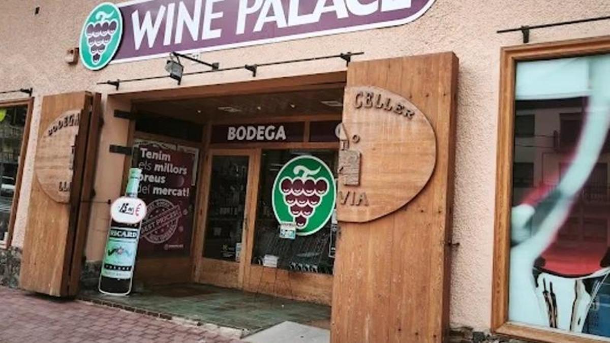 L'establiment Wine Palace de Llívia