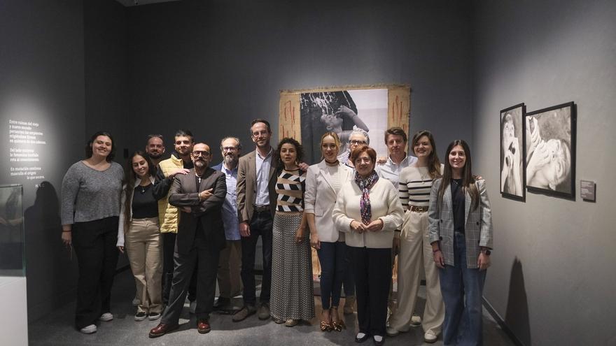 Exposición ‘Deshilar la colección. Urdimbres de lo sagrado’, de M. Nieves Cáceres