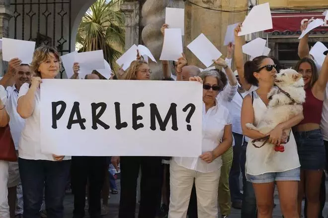 Concentración en Córdoba por el diálogo en Cataluña