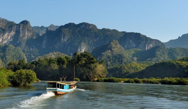 Barco en el Río Mekong