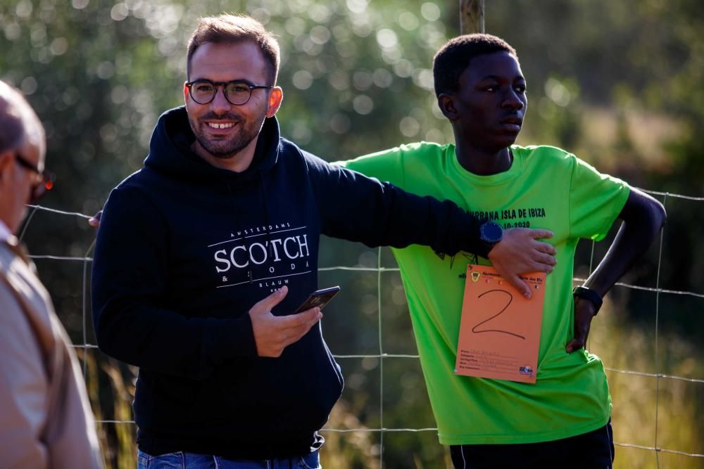 El circuito de cross de Buscastell acogió este sábado la primera prueba de campo a través de la temporada en Ibiza para categorías inferiores