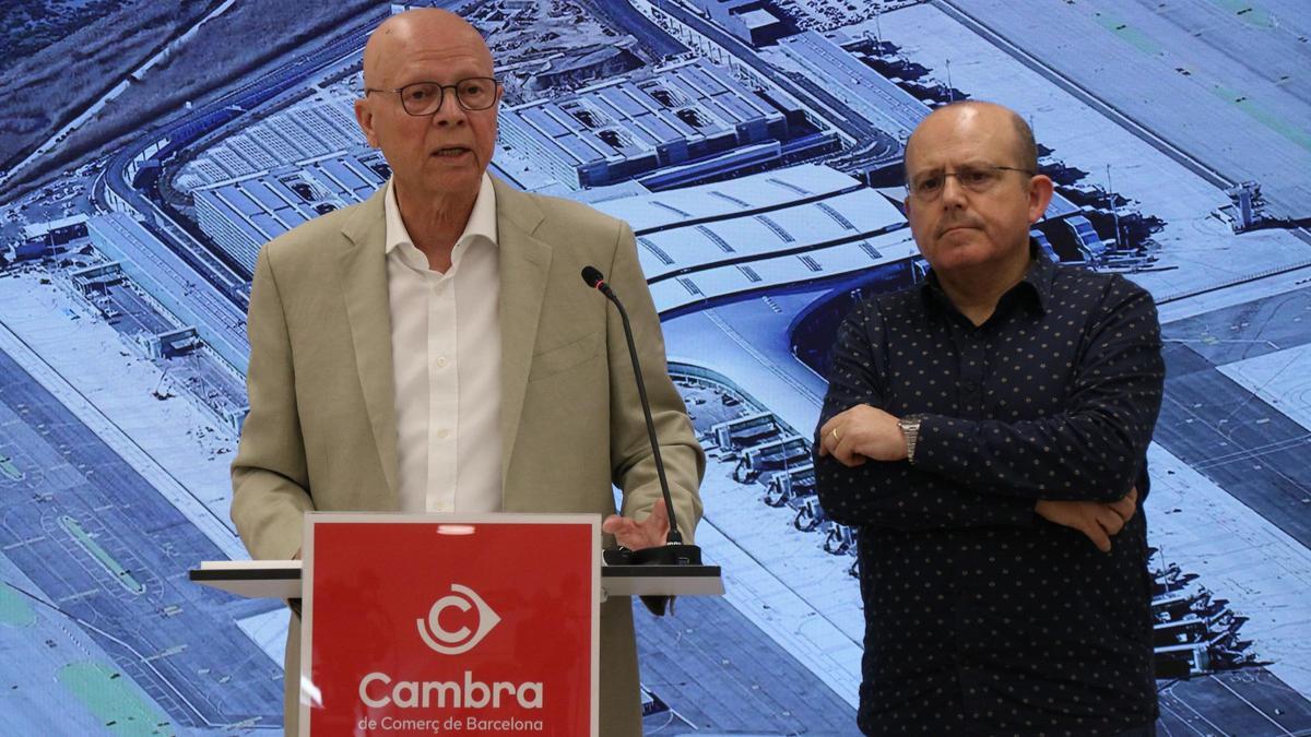 El vicepresidente de la Cambra de Comerç, Miquel Martí Escursell, junto al presidente de Logística de Pimec, Ignasi Sayol