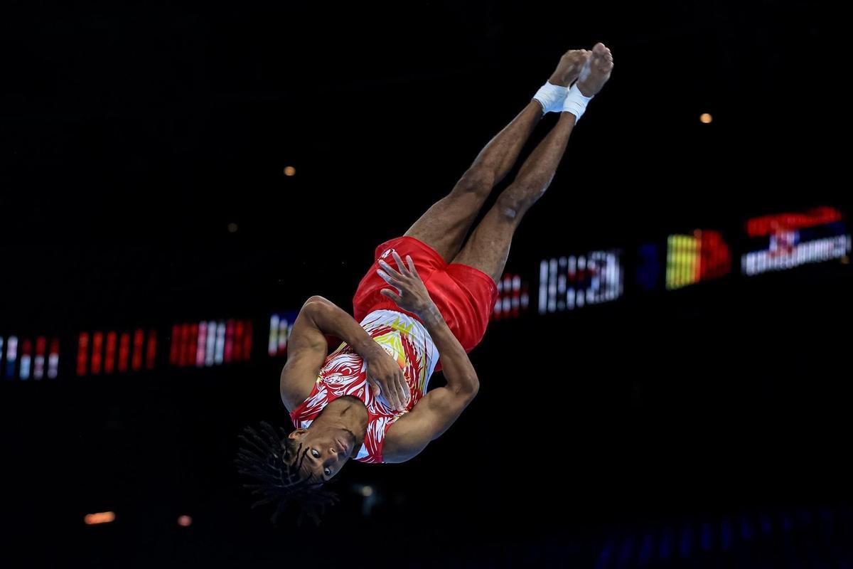 Thierno Diallo, durante el Mundial de gimnasia artística.