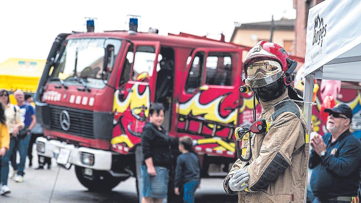 A la plaça de Sant Cristòfol també hi haurà vehicles de Bombers