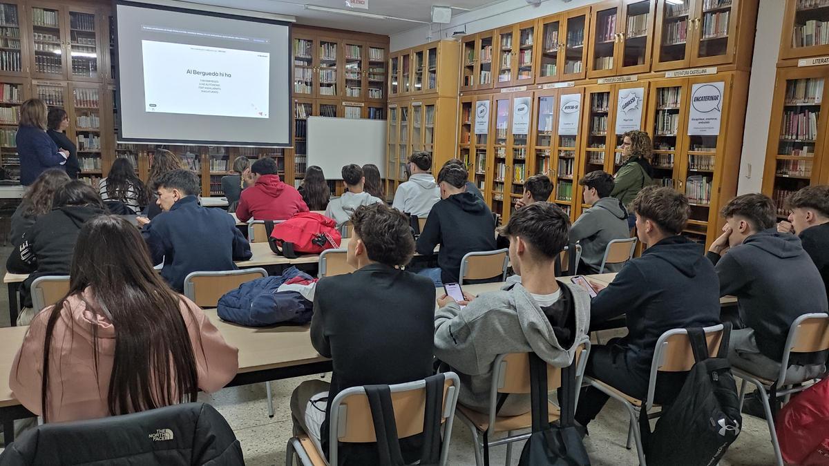 Sessió a  estudiants de l’institut Guillem de Berguedà