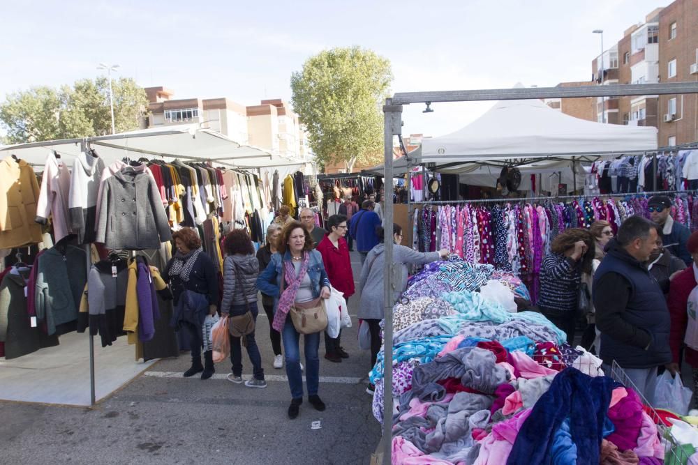 Mercadillo semanal del Cénit