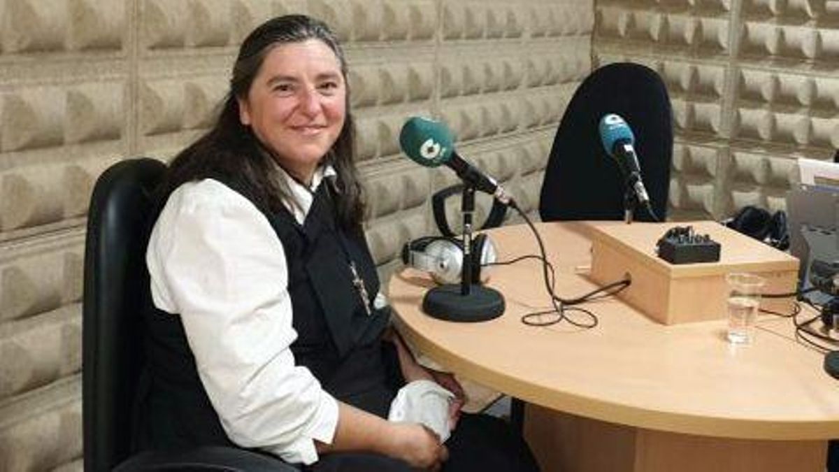 Madre Marimí, superiora de las Hijas del Amor Misericordioso Madre Marimí, superiora de las Hijas del Amor Misericordioso