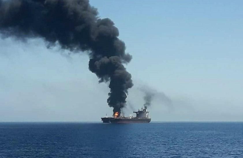 Ataque contra dos petroleros en el golfo de Omán