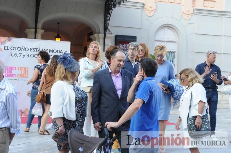 La moda otoñal viste el centro de Murcia