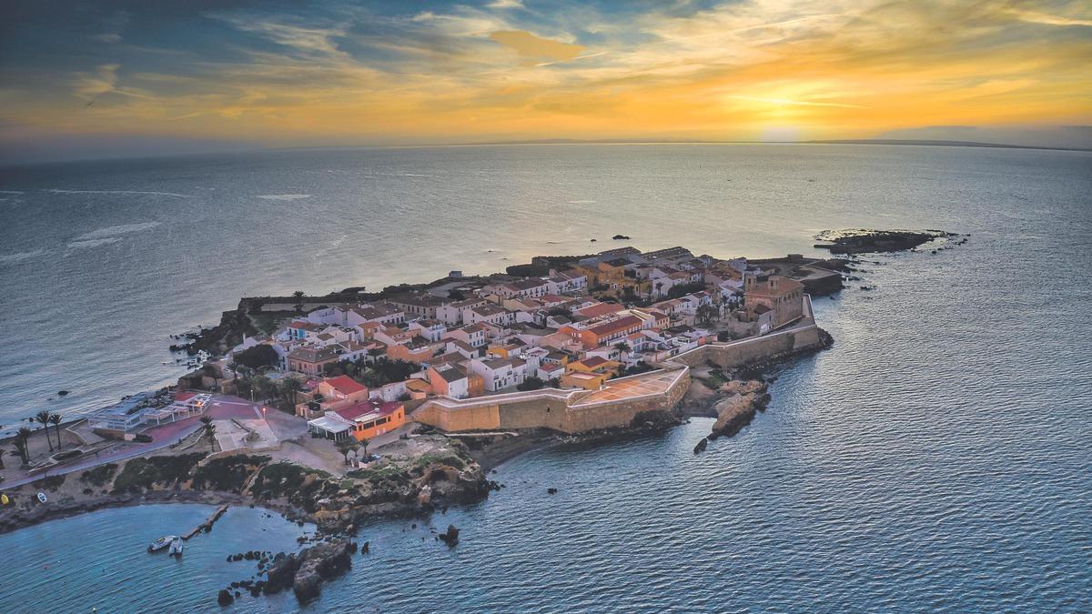 La isla de Tabarca se ha convertido en el lugar ideal para el astroturismo.