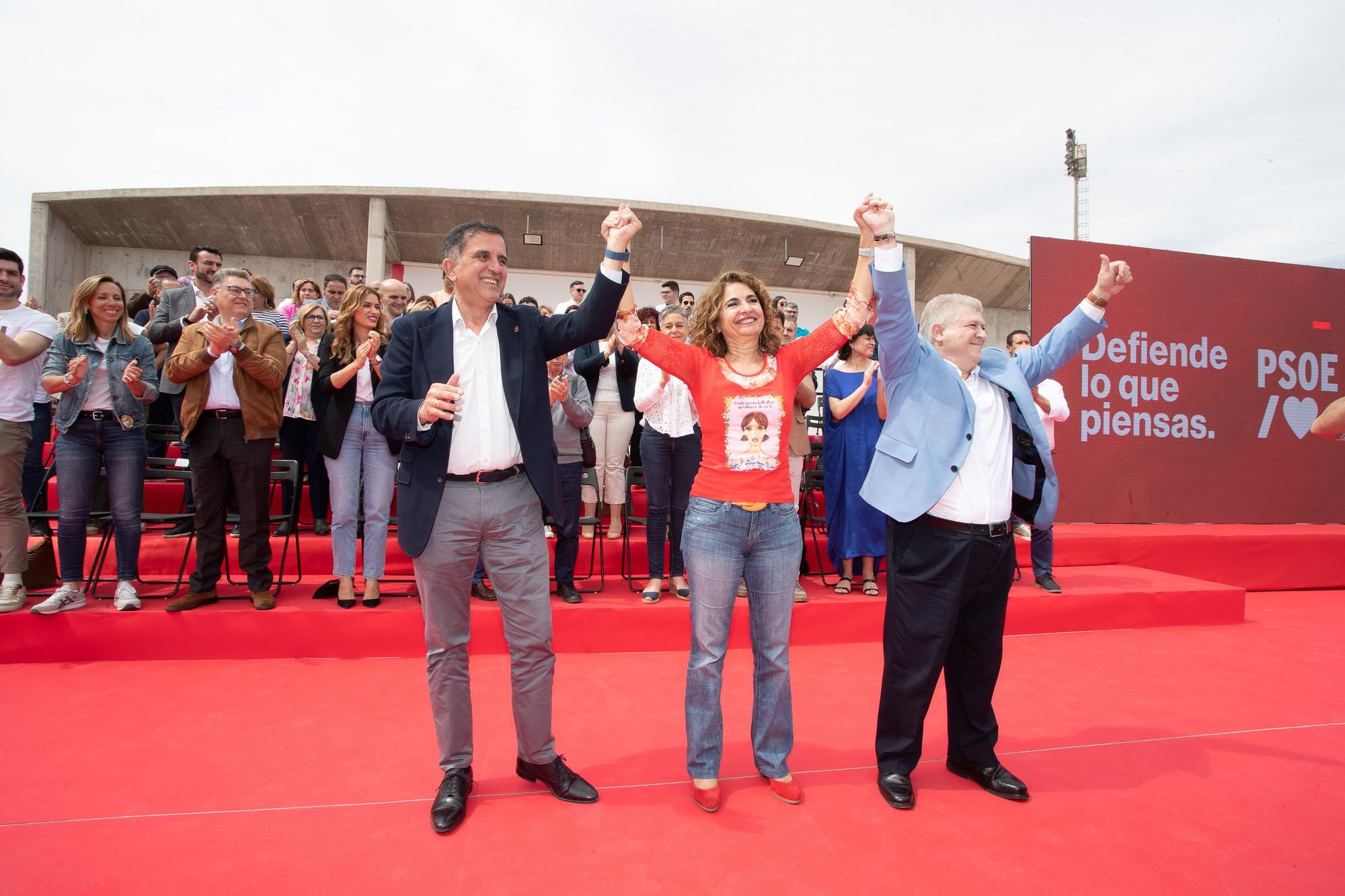 Serrano presenta su candidatura al Ayuntamiento de Murcia junto a la ministra Montero