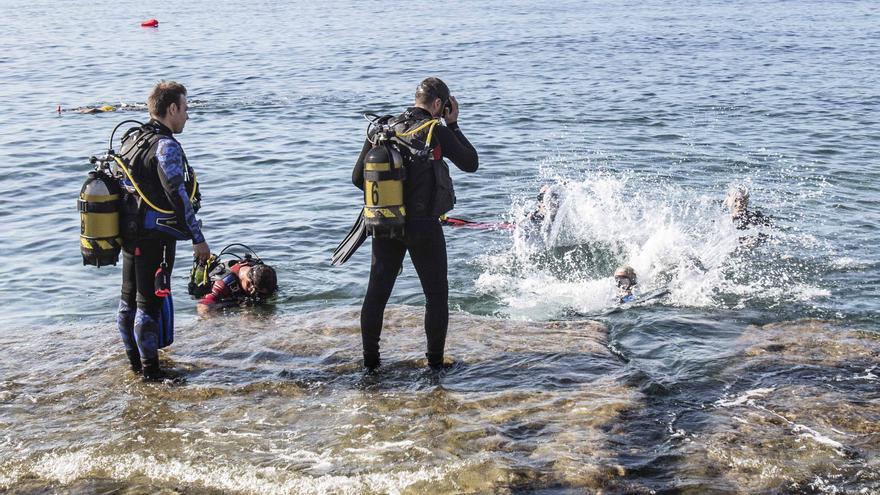 Las escuelas de buceo en Alicante son un &quot;boom&quot; tras la pandemia