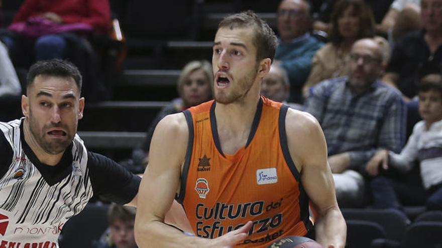 Matt Thomas, en un encuentro con el Valencia Basket