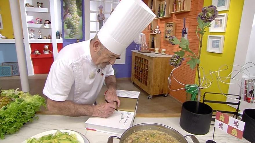 Karlos Aguiñano dedica su receta de arroz a la zamorana a un amigo.