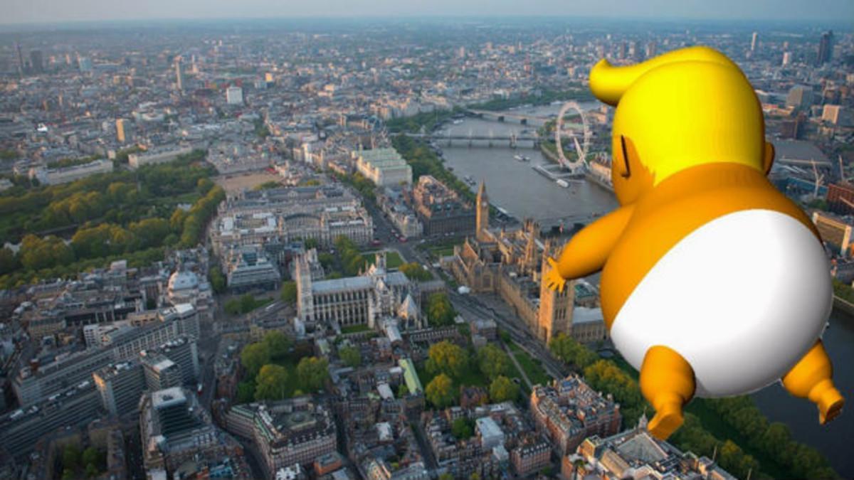 Recreación de 'Baby Trump' sobrevolando Londres