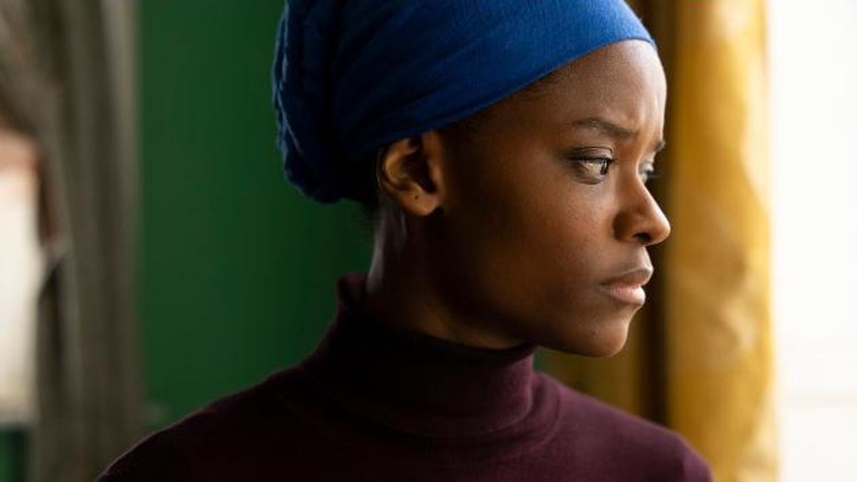 Letitia Wright en un momento de la película ’Aisha’.